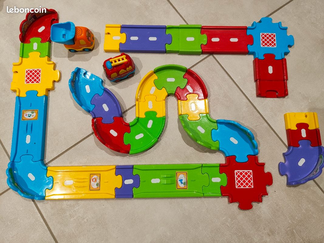 Jouets tut-tut vtech (image 2)