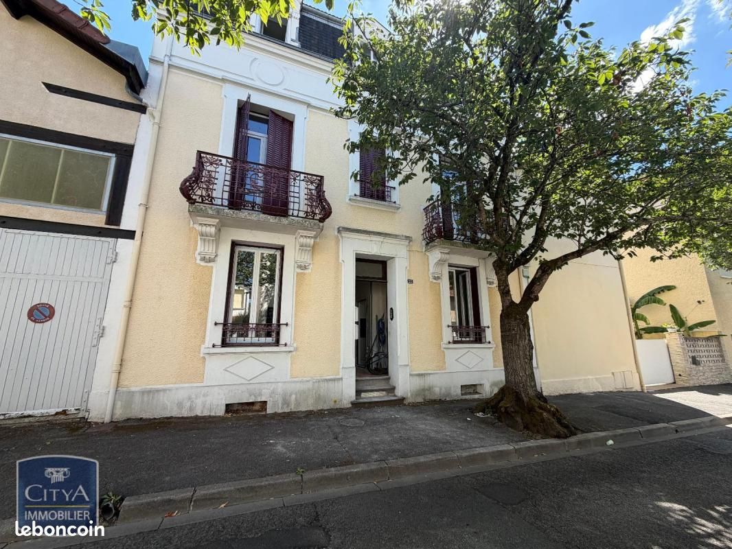 Appartement 1 pièce 12 m² · à Vichy · 12 m² · 340 €/mois