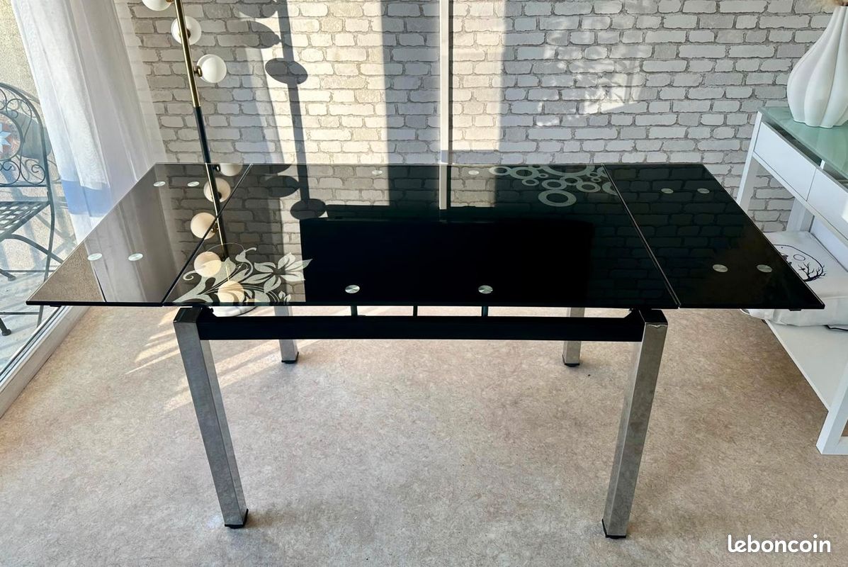 Table à manger extensible et 6 chaises (image 7)