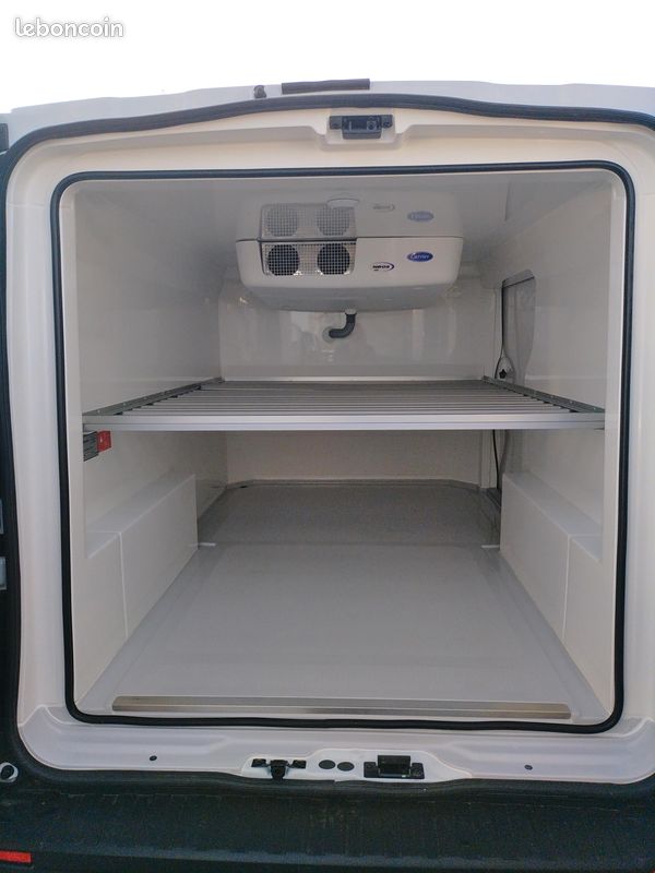 Renault Trafic Van Frigo Advance L1H1 Cellule ISO-CITY Froid Positif 3T Blue dCI 130 - Leasing (image 4)