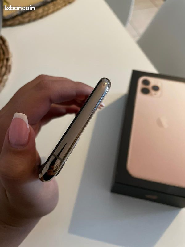 Iphone 11 pro 64Go en très bonne état (image 5)