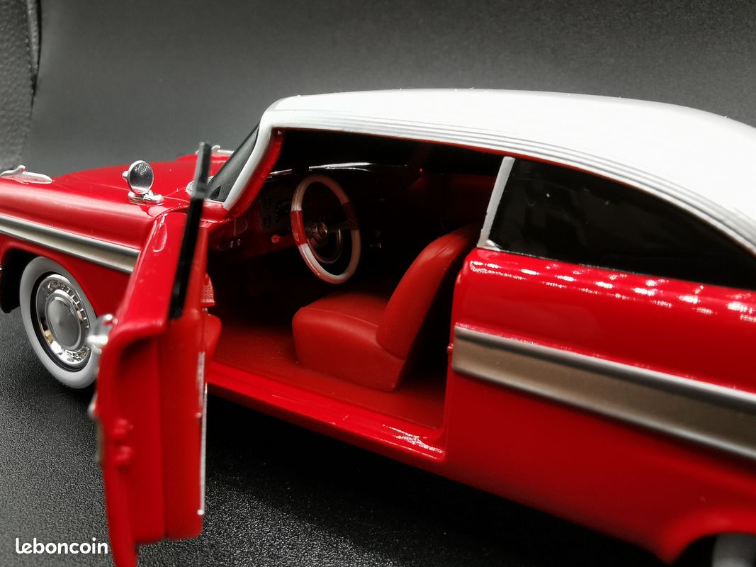 Miniature Plymouth Fury Christine – Version Nuit – Greenlight 1/43 – Métal – Neuf