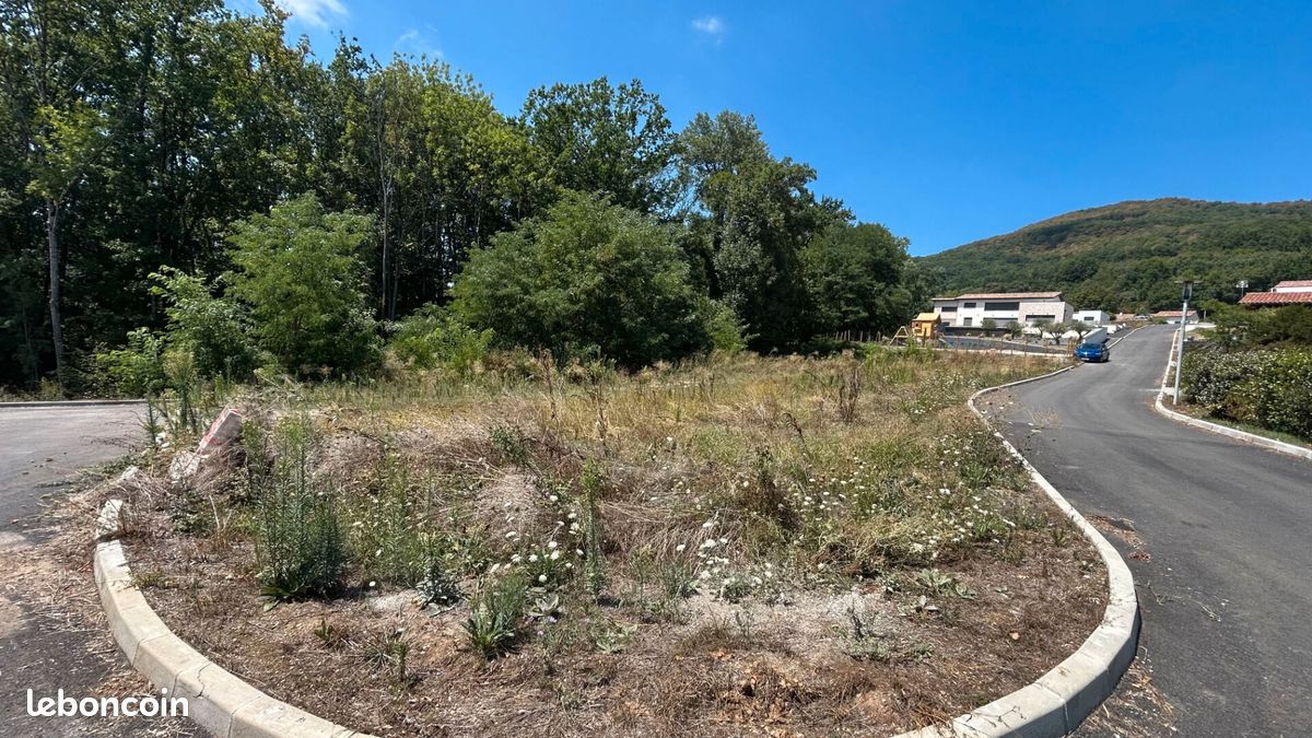 Terrain 1473 m² · à Crampagna · 1 473 m² · 75 000 €
