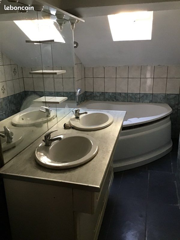 Appartement 3 pièces 38 m² · à Saint-Étienne · 38 m² · 465 €/mois