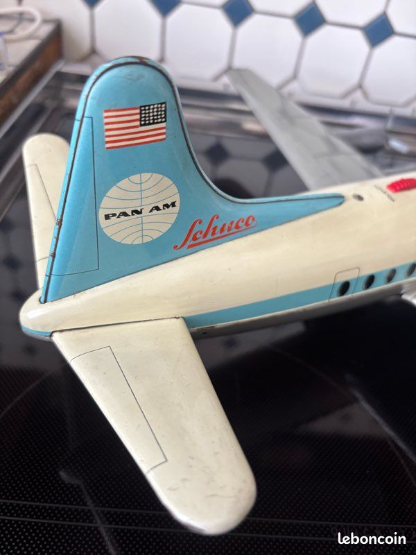 Avion Miniature Schuco Radiant 5600 - Panaméricain - Bleu Fer Blanc - 1965