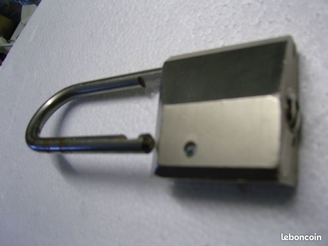 Cadenas inox neuf (image 2)