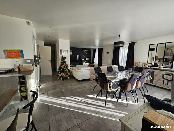 Maison 6 pièces 165 m²