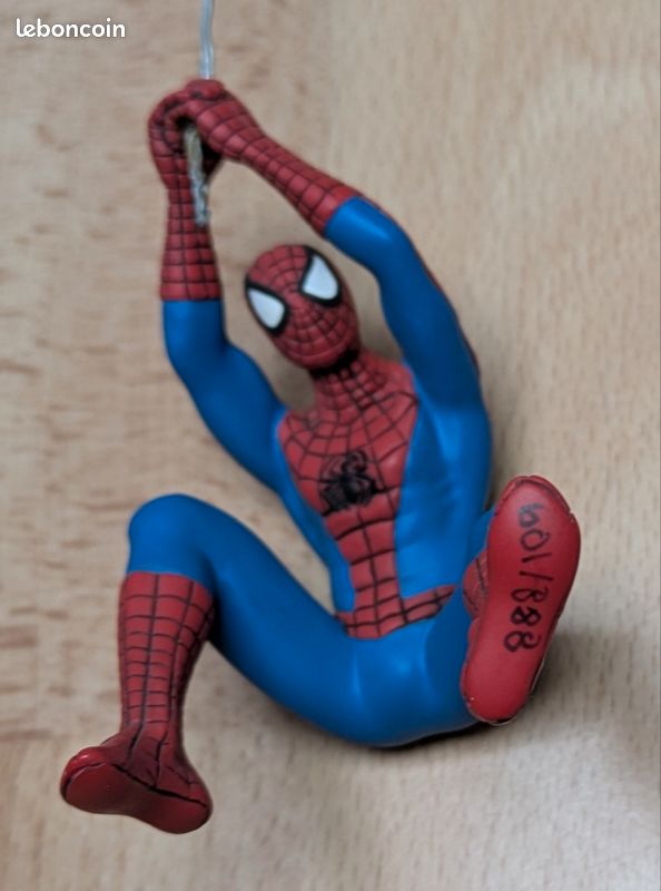 Statue Spider-Man Attakus Par Bombyx – Collection MARVEL 2003 – Numérotée