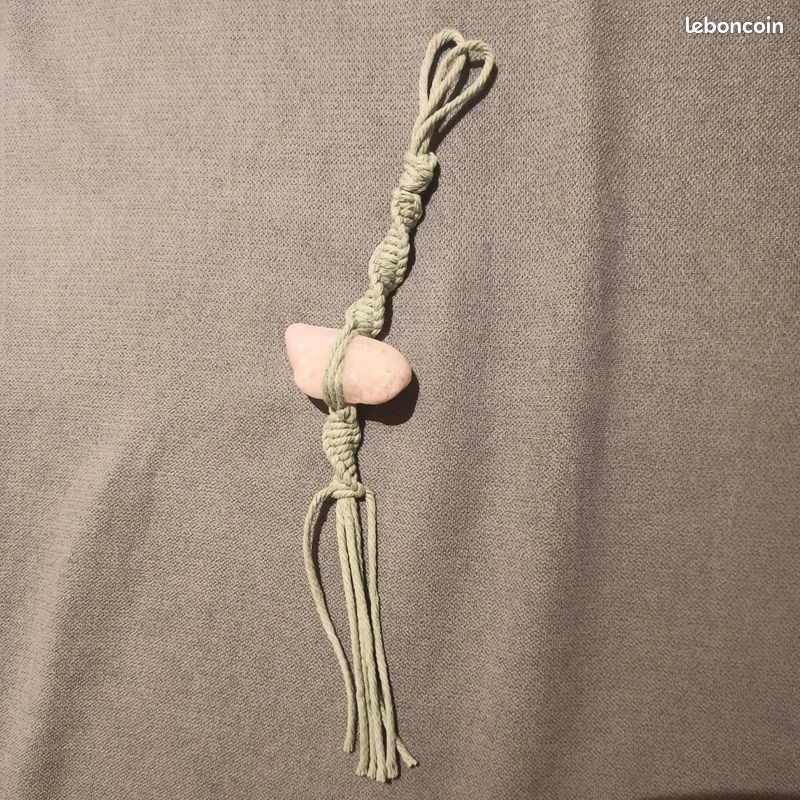 Macramé et quartz (image 1)