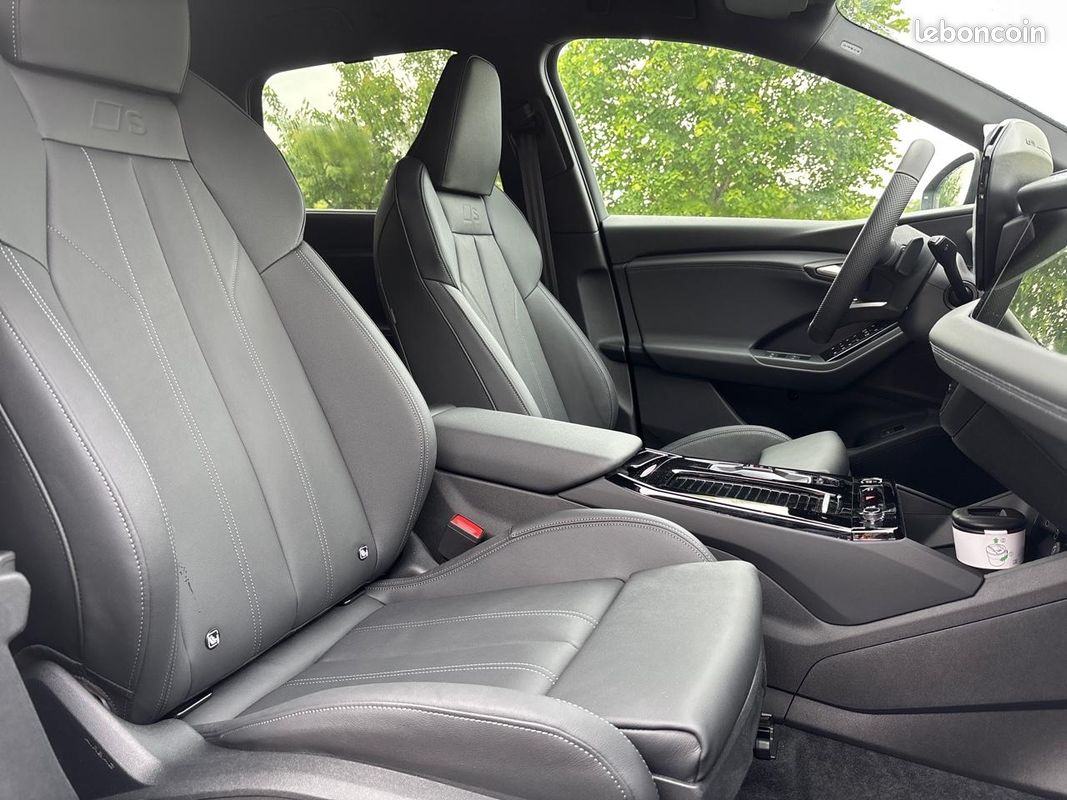 AUDI Q6 e-tron 306 ch 100 kWh performance S line (image 17)