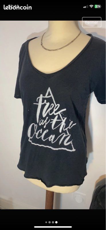 T-shirt Hollister avec logo (image 2)