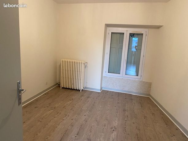 Appartement T4 Tence