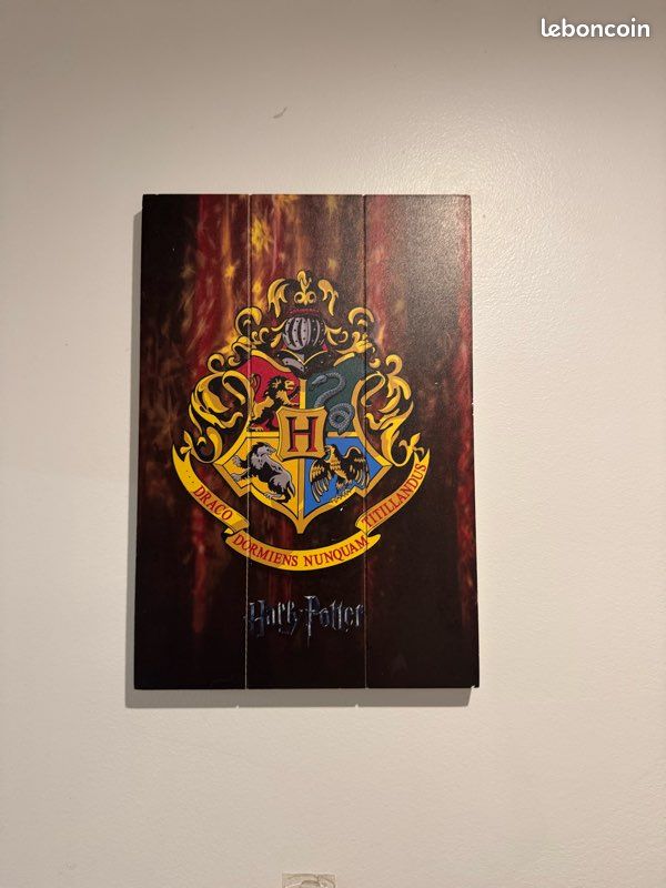 Half Moon Bay Plaque Étain Blason Serpentard Harry Potter - Décoration Murale Chambre
