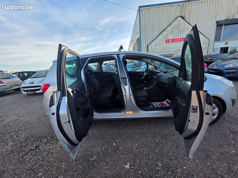 Opel MERIVA 1.3 CDTI95 FAP COSMO ECOF START&STOP (image 10)