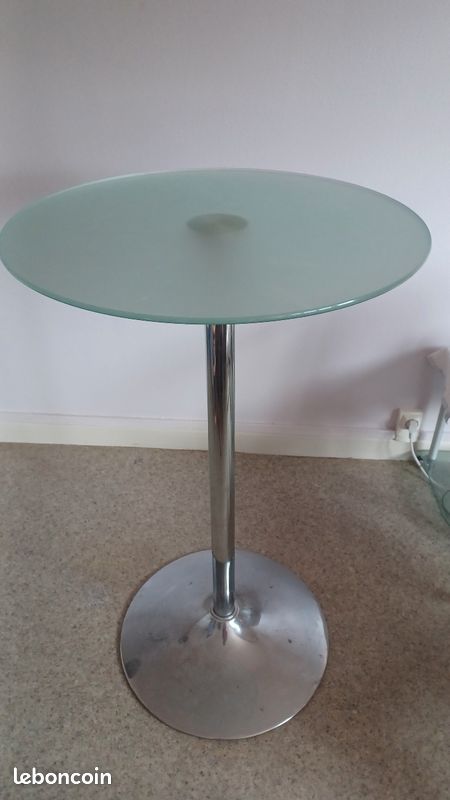 Table de bar (image 1)