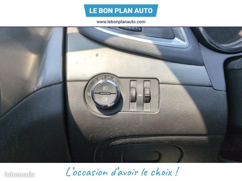 Opel Mokka 1.7 CDTI 130ch Cosmo ecoFLEX Start&Stop 4x2 (image 20)