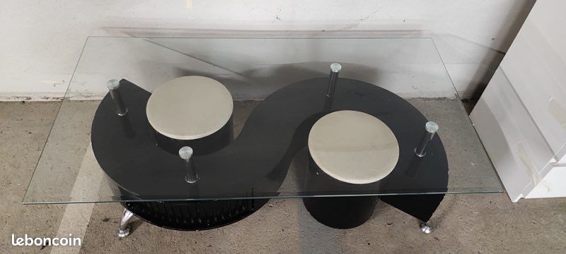 Table basse en verre (image 1)