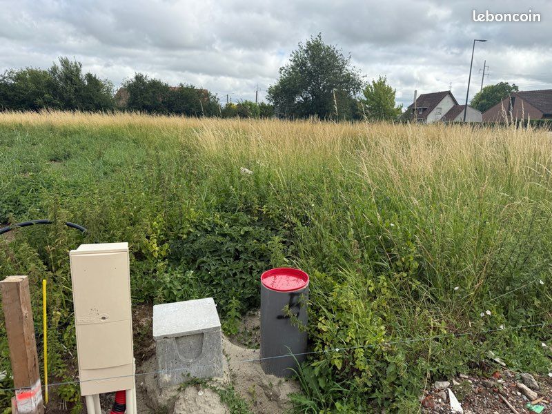Terrain de 1101m2 borné et viabilisé · à Estaires · 134 000 €