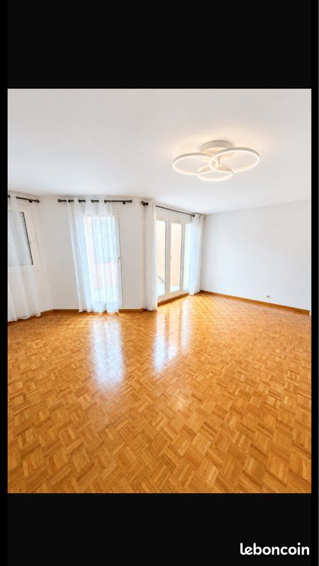 Appartement 3 pièces 70 m² · à Carnoux-en-Provence · 70 m² · 1 500 €/mois