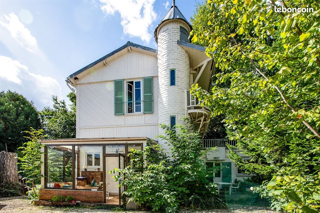 Maison 7 pièces 150 m² · à Châtenay-Malabry · 150 m² · 680 000 €