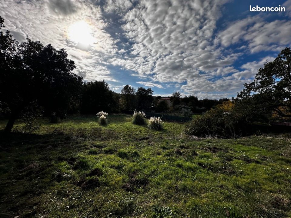 Terrain 2 299 m² Saint Raphael · à Saint-Raphaël · 555 000 €