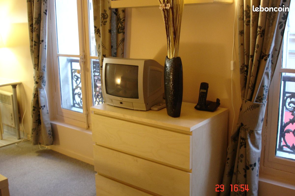 Appartement a louer paris-1er-arrondissement - 1 pièce(s) - 21 m2 - Surfyn