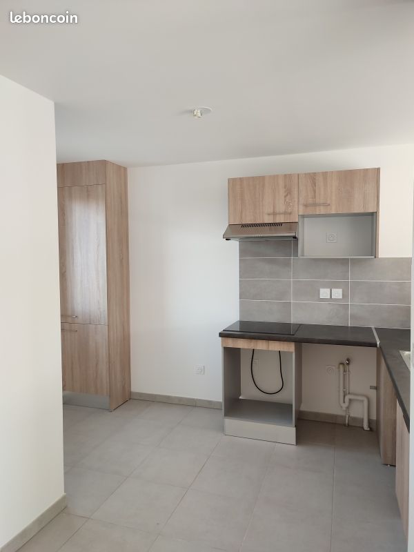 Maison a louer tournefeuille - 4 pièce(s) - 85 m2 - Surfyn