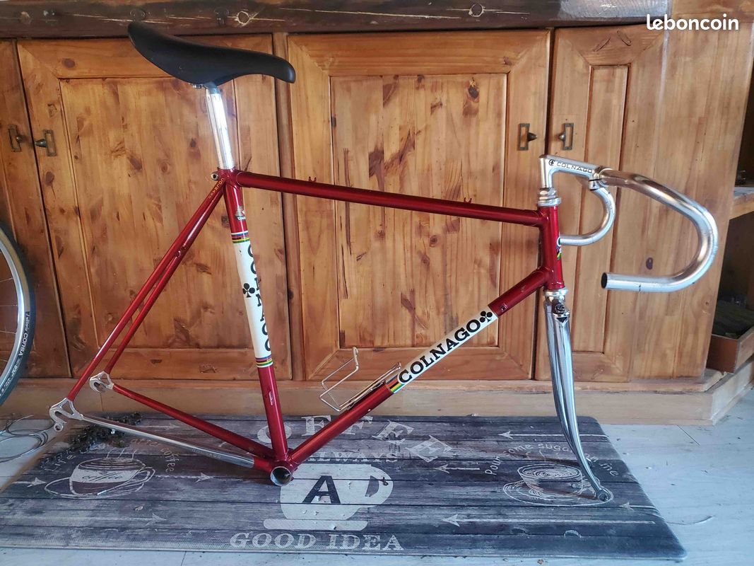 Cadre Vélo Acier SARONNI – Très Bon état – Pour Restauration Ou Projet