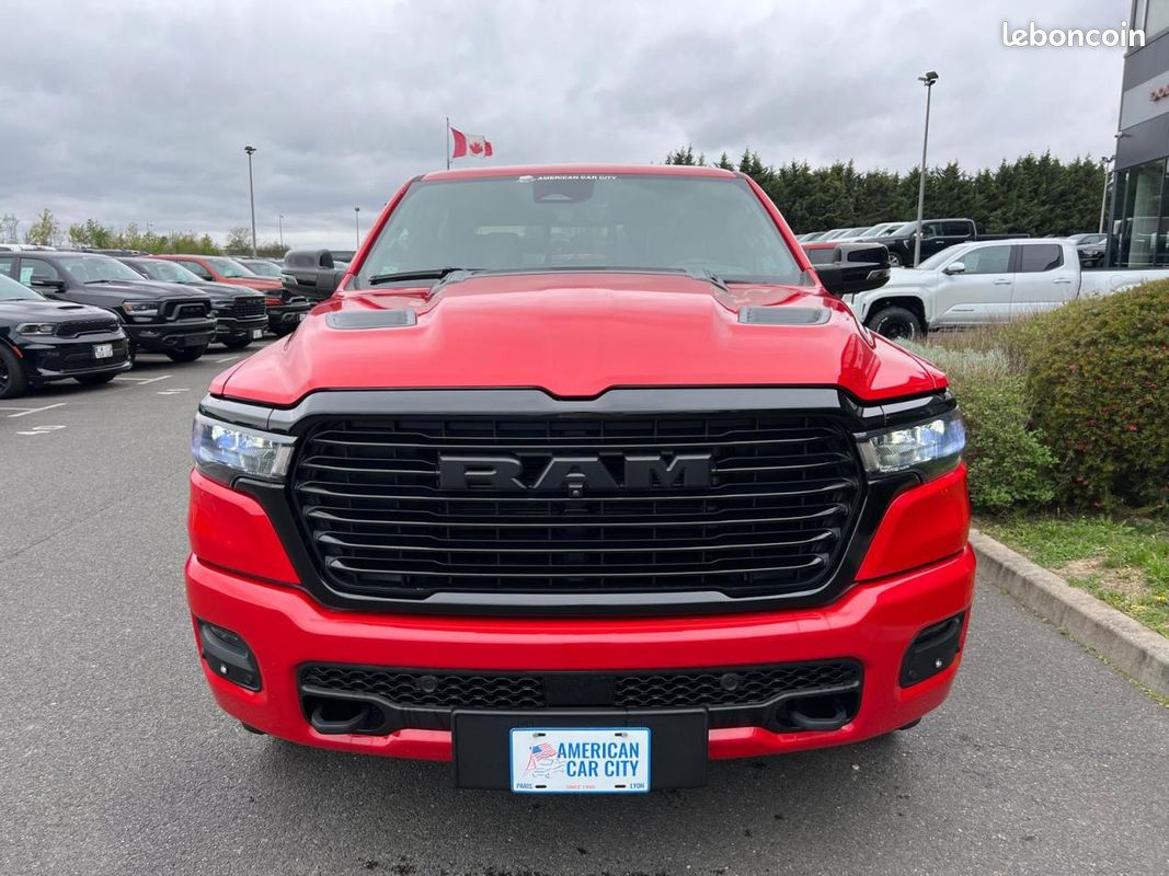 Dodge ram 1500 crew laramie sport night edition air (image 9)