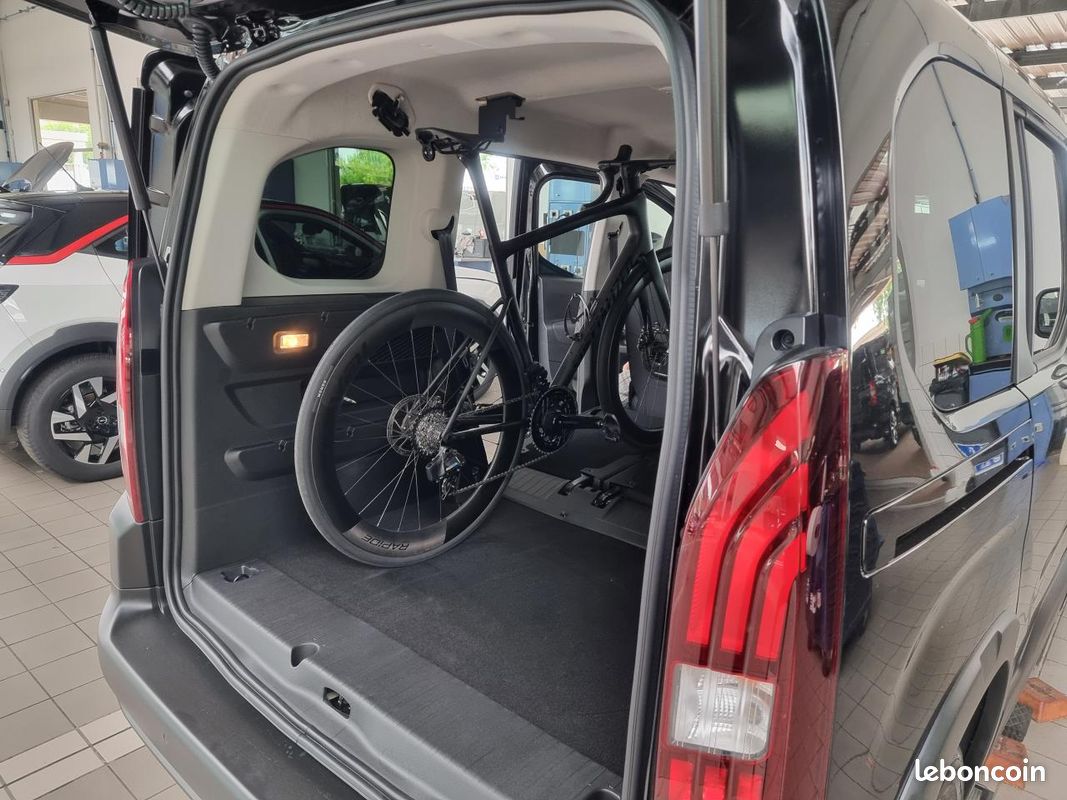 Peugeot rifter m allure bluehdi 130 at8 n1 (image 27)