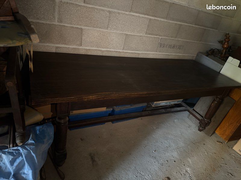 Table bois massif monastère (image 1)
