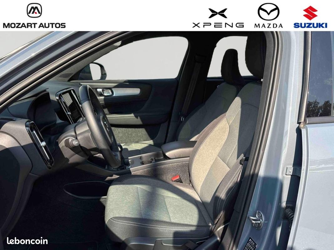 Volvo XC40 T2 129ch Business (image 13)