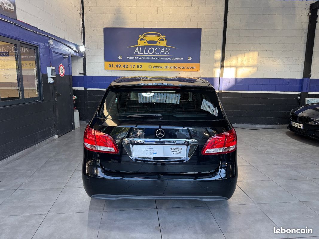 MERCEDES CLASSE B 180 d Intuition (image 5)