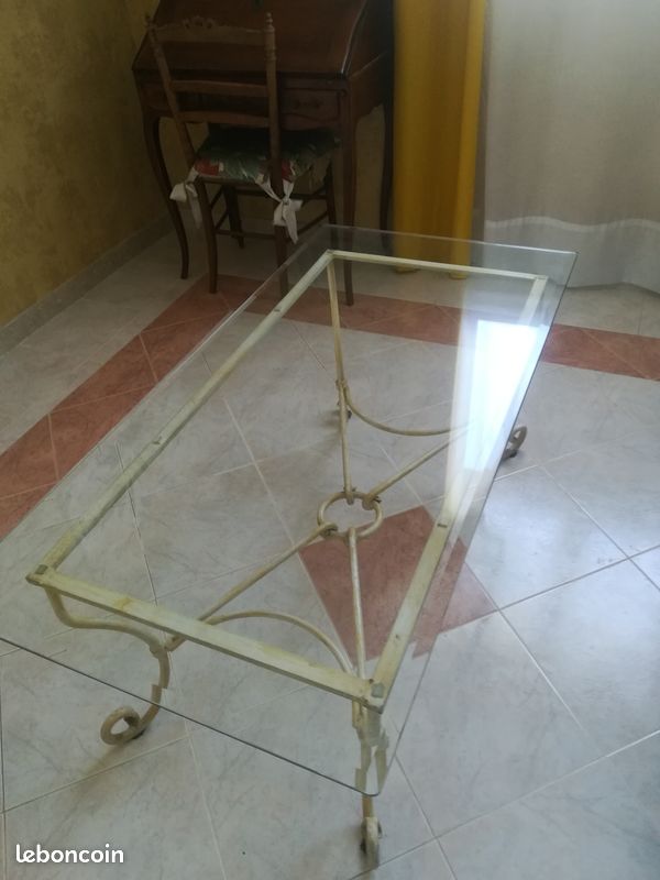Table de salon (image 1)