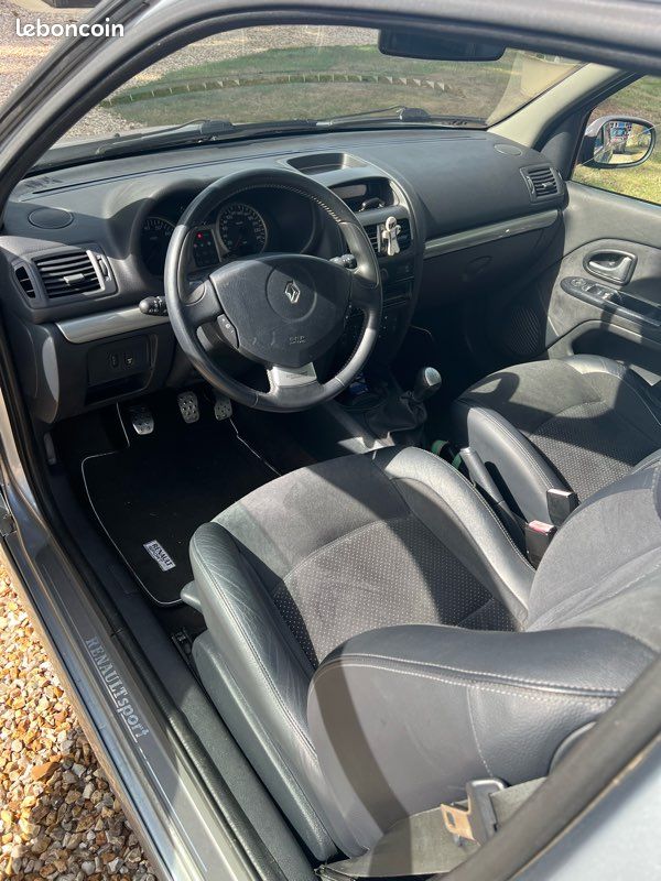 Renault Clio 2 RS 172 (image 5)