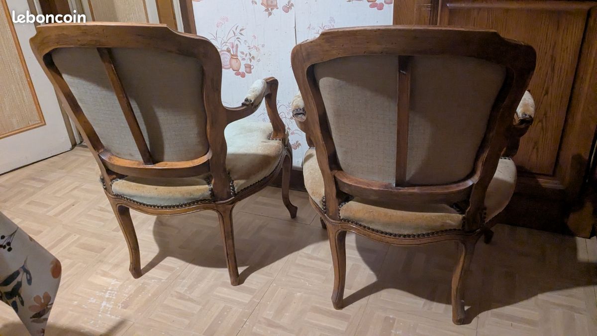 Paire de fauteuils Louis XV (image 4)