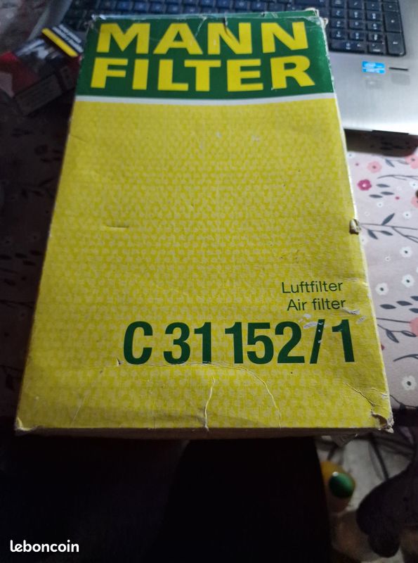 Filtre air Audi MANN-FILTER C 31 152/1 (image 1)