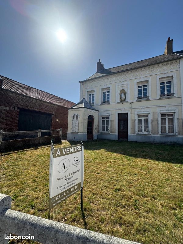 Maison 7 pièces 165 m² · à Saint-Omer · 165 m² · 65 000 €