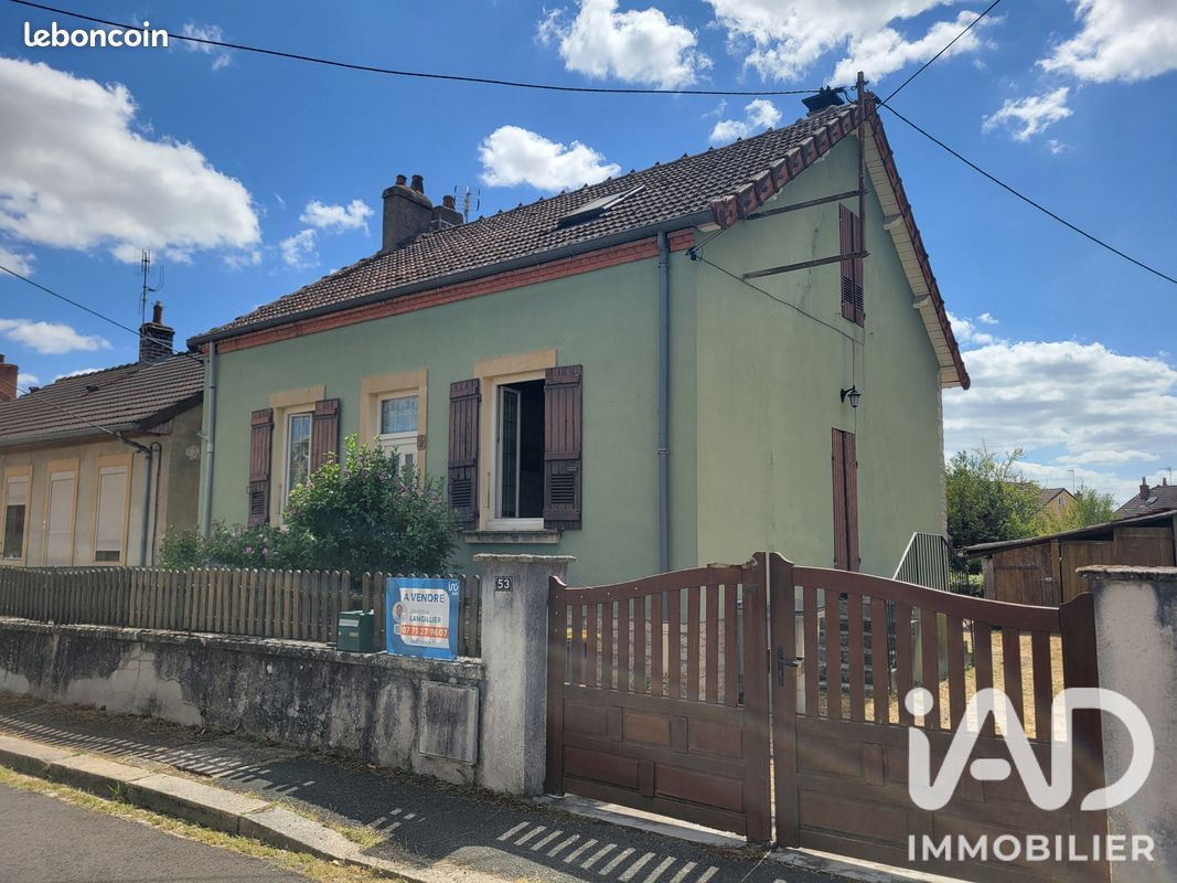 Maison 4 pièces 116 m² · à Montchanin · 116 m² · 95 000 €