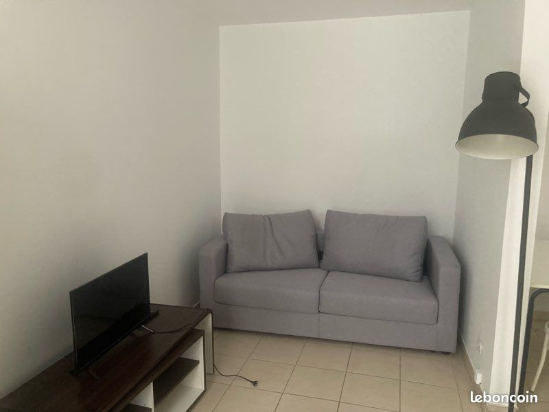 Appartement 1 pièce 30 m² · à Saint-Étienne · 30 m² · 400 €/mois