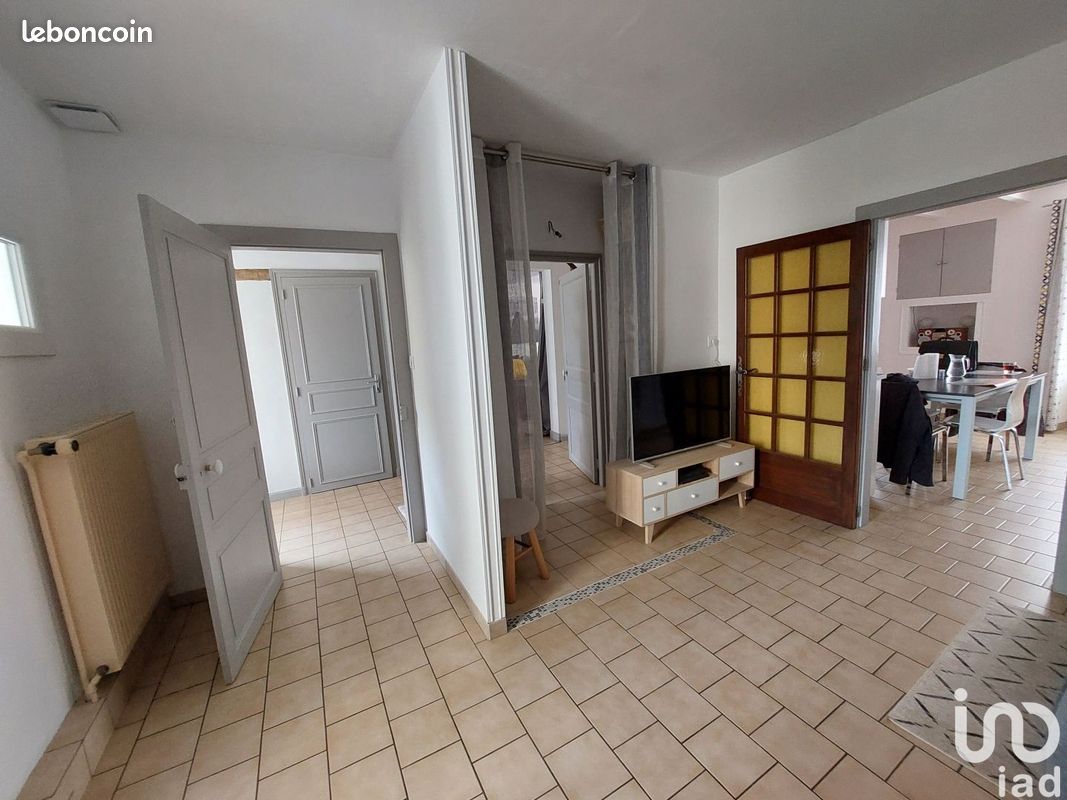 Maison de ville 6 pièces 128 m² - Rochechouart 87600 (image principale 5)