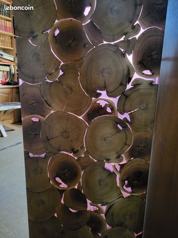 Table basse bois et résine (image 4)