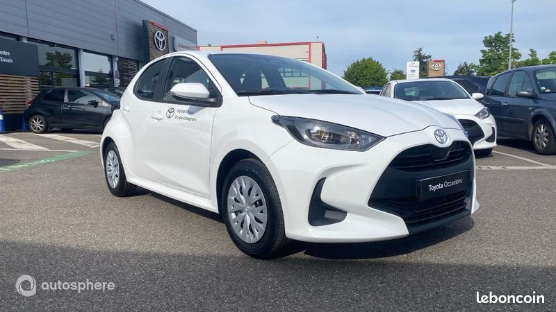 Toyota Yaris 116h Dynamic 5p MY25 (image 3)