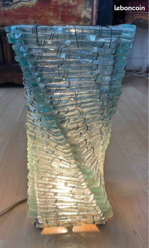 Lampe design tout en verre (image 3)