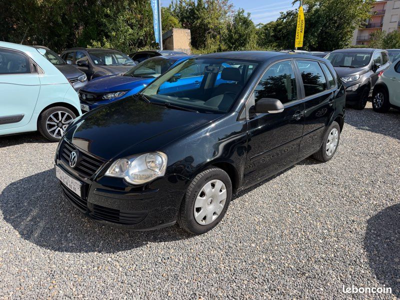 Volkswagen POLO 1.2i 54ch CLIM/FC/VE/RADIO (image 1)