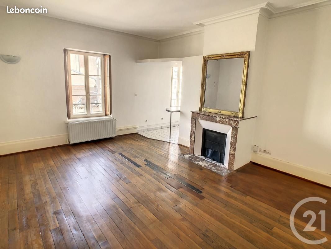 Appartement 2 pièces 49 m² · à Nancy · 49 m² · 590 €
