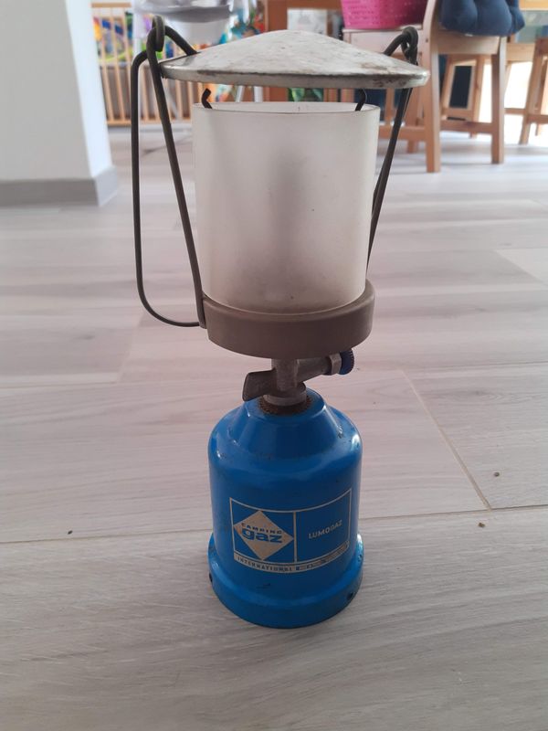 Lampe à gaz CampingGaz Lumogaz - Équipement caravaning