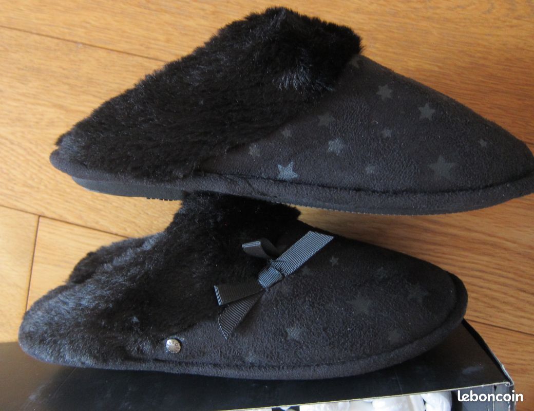 Chaussons neufs isotoner taille 38 (image 2)