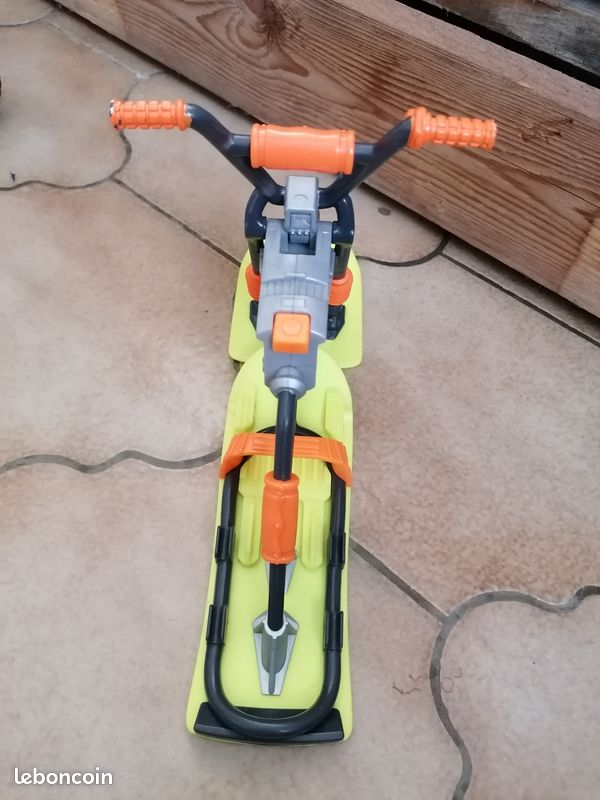 Moto luge action man (image 2)