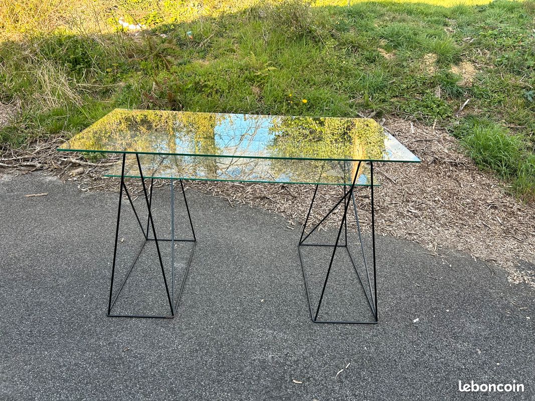 Bureau d’écolier/étudiant design (image 1)